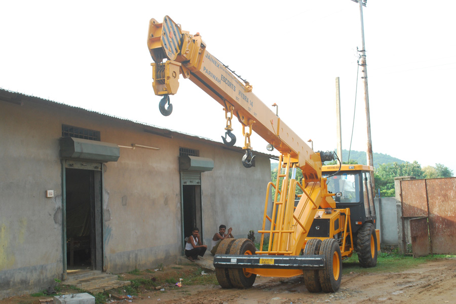 Mobile Cranes